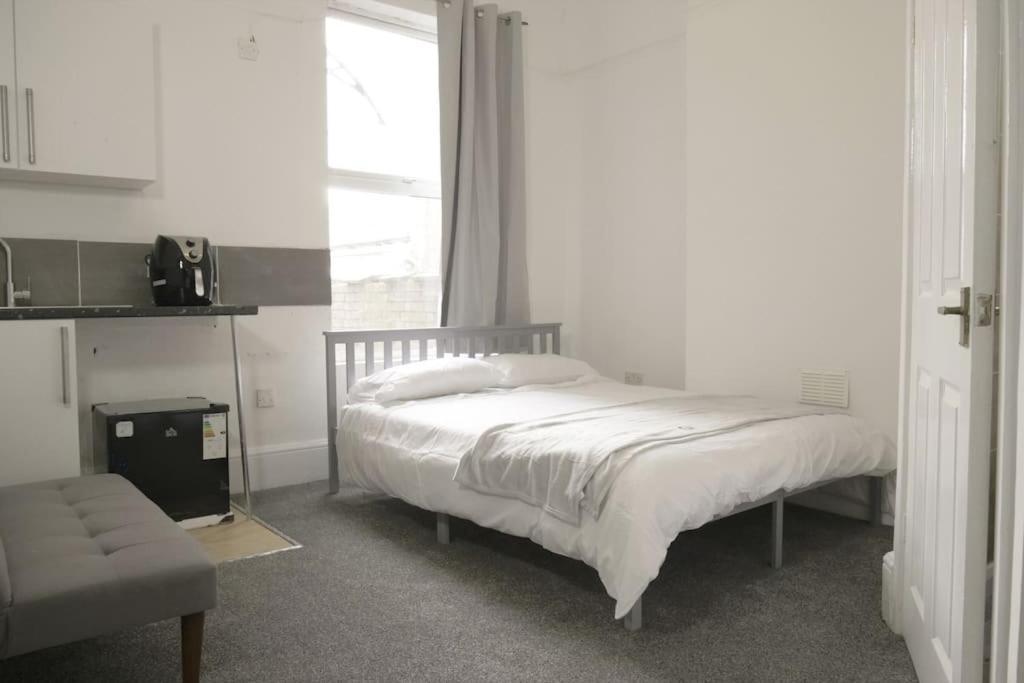 Discover Your Cozy Haven A Perfect Studio Getaway Leamington Spa Ngoại thất bức ảnh
