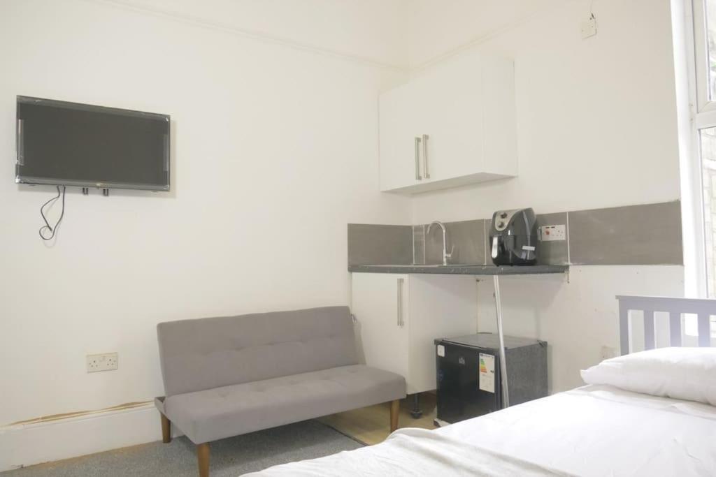 Discover Your Cozy Haven A Perfect Studio Getaway Leamington Spa Ngoại thất bức ảnh
